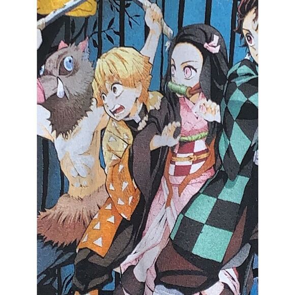 Demon slayer graphic T-shirt large - Picture 4 of 6
